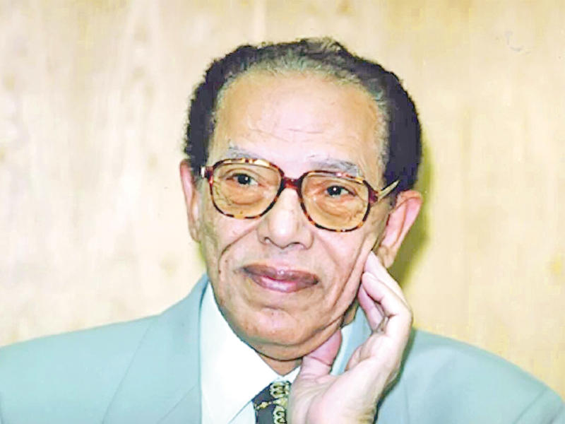 مصطفى محمود