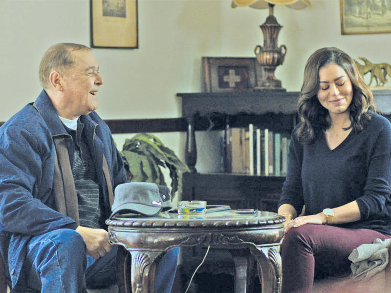 محمود عبدالعزيز في مسلسل {رأس الغول}n