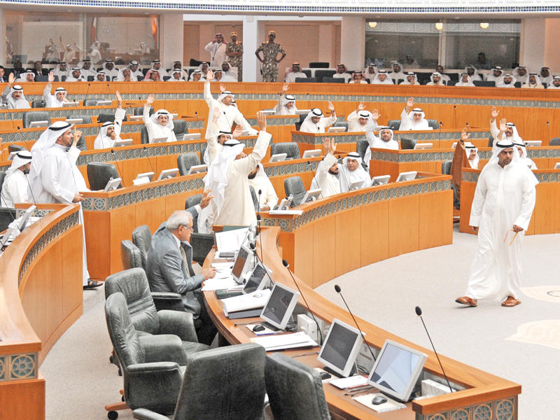 جانب من جلسة مجلس الأمة أمس  (تصوير عبدالله الخلف)