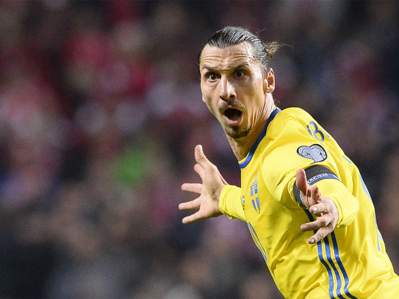 زلاتان إبراهيموفيتش مع منتخب بلاده