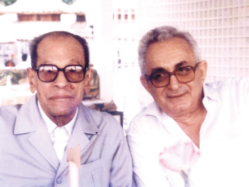 نجيب محفوظ مع توفيق صالحn