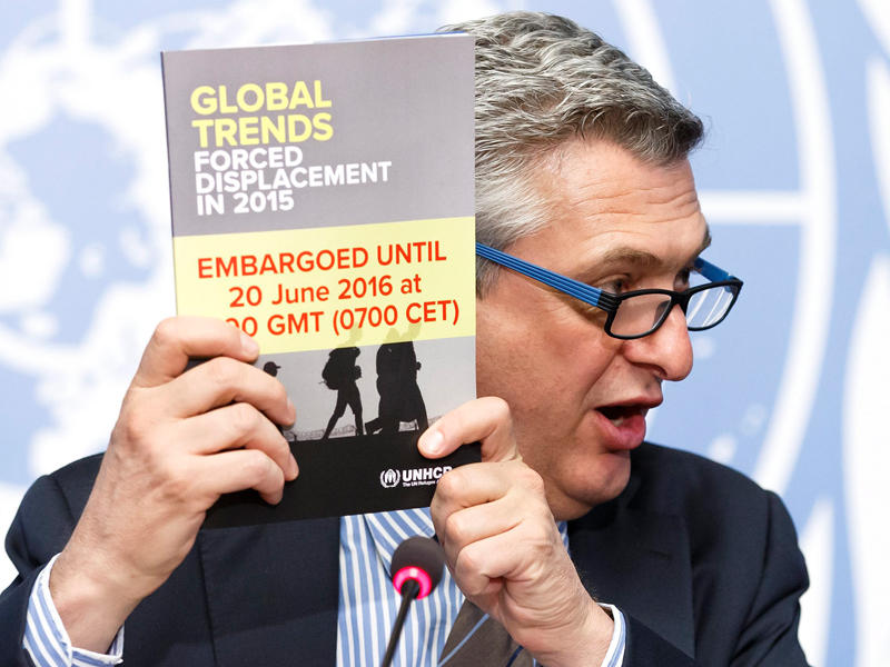  غراندي خلال عرضه للتقرير