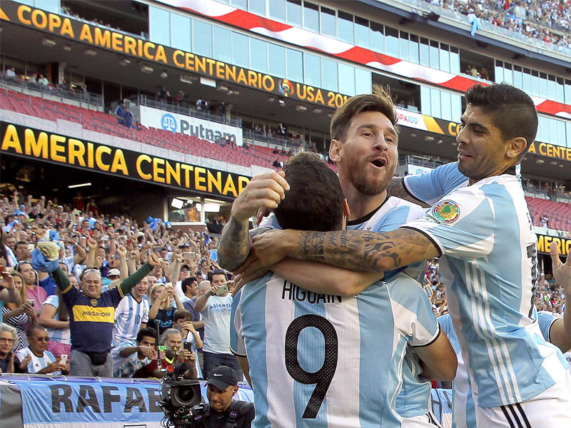 ميسي والمنتخب الأرجنتيني في البطولة