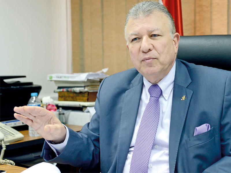 عاطف يعقوبn