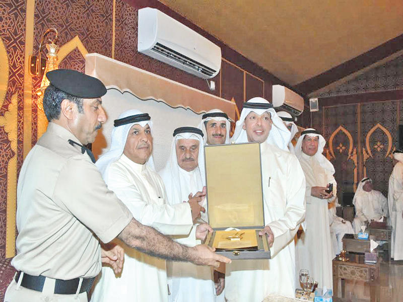 الجراح مكرماً الحشاش بحضور معرفي والعوضي والسويدان