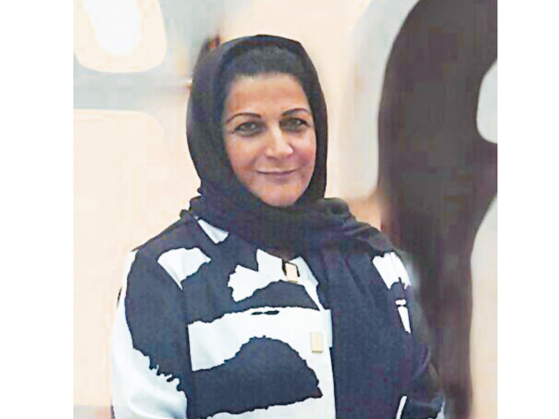 منى الدويسان