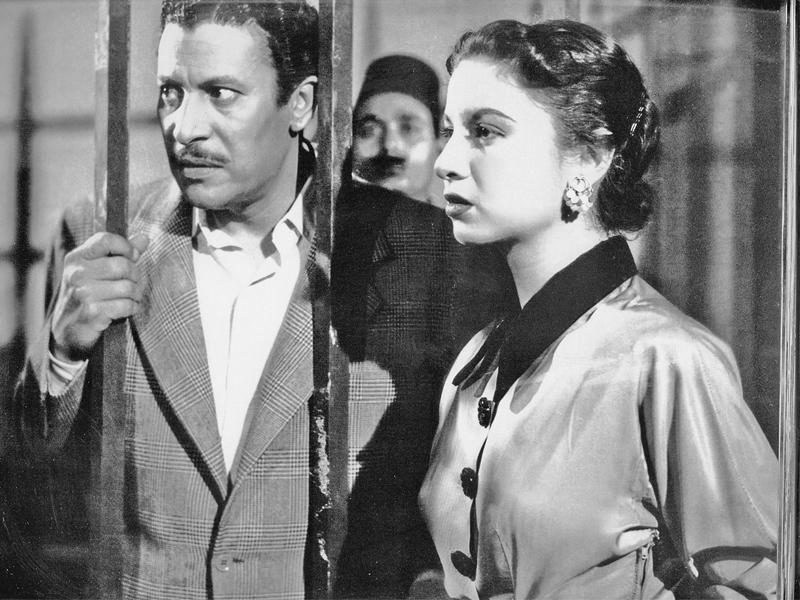 عماد حمدي مع فاتن حمامة في أحد الأفلامn