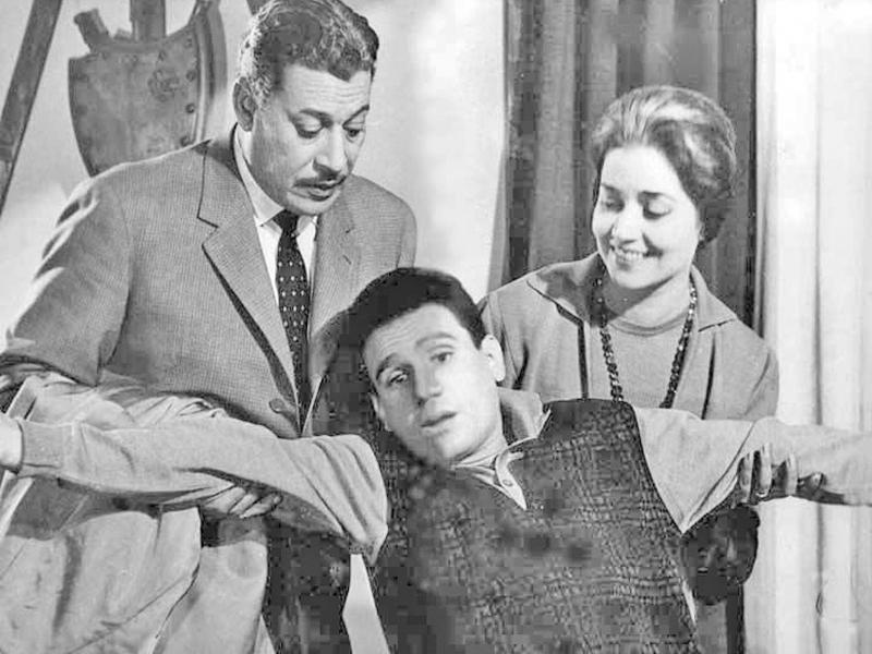 عماد حمدي وعبد الحليم حافظ ومديحة يسري في مشهد من فيلم «الخطايا»n