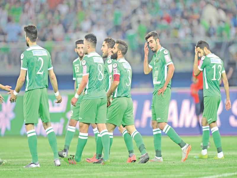 لاعبو الأخضر في منافسات الموسم الماضيn