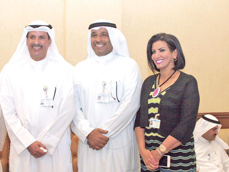 الاثري مع المكيمي والعازميn