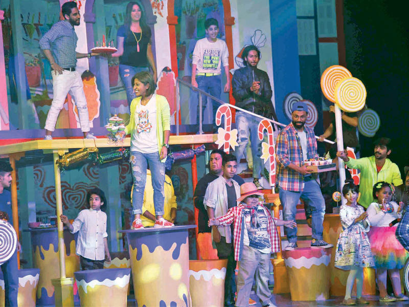 لقطة من مسرحية «بيت الحلاو»