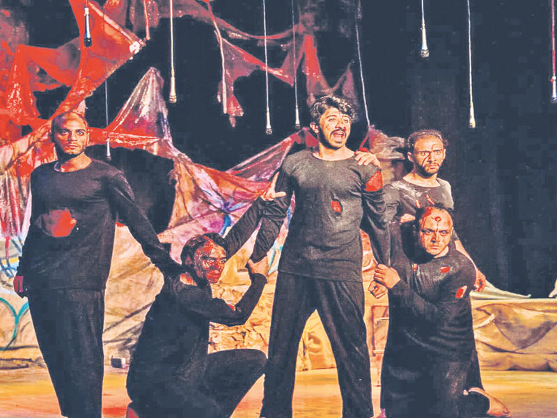 عرض «ثورة الموتى»n