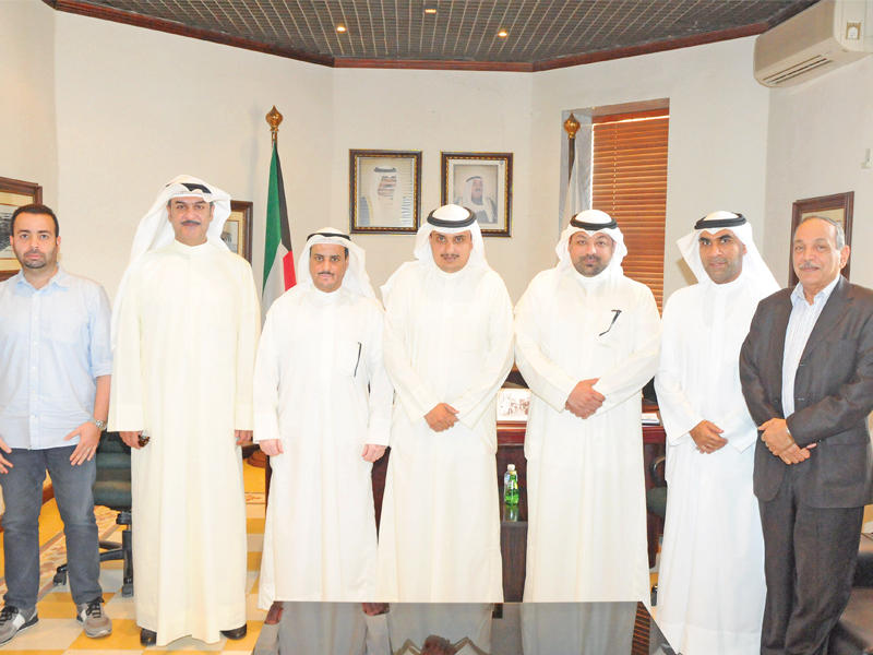 جانب من اجتماع «الموانئ» و«البلدية»