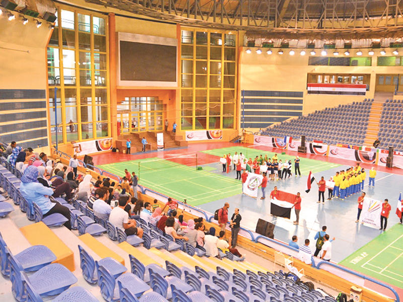 جانب من افتتاح بطولة الريشة الطائرة