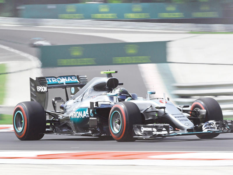 روزبرغ في سباق سابق 