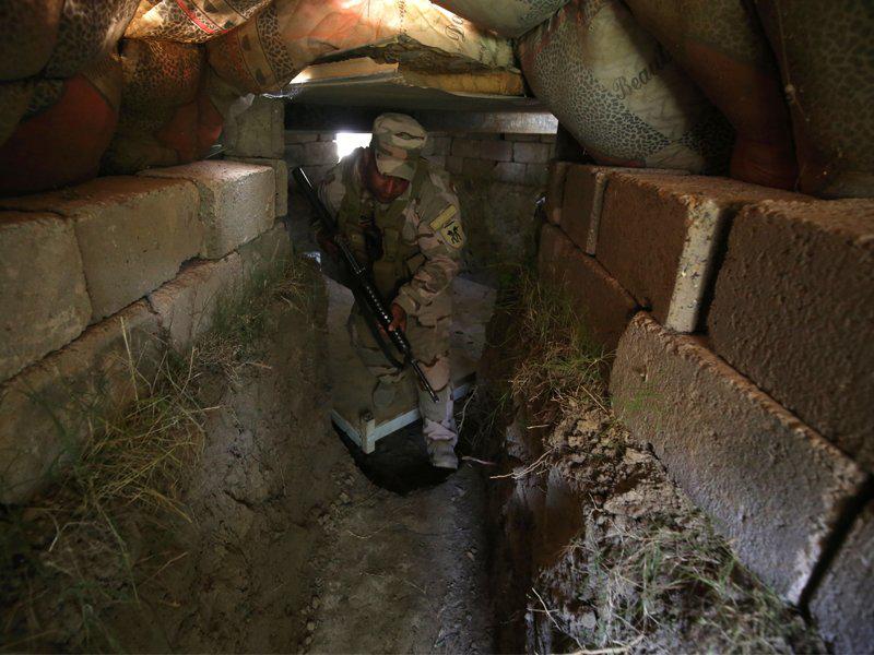 صورة أرشيفية من إحدى المعارك التي خاضها الجيش لاستعادة المدينة