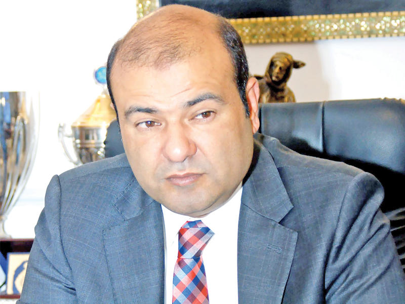  وزير التموين المصري، خالد حنفي .
