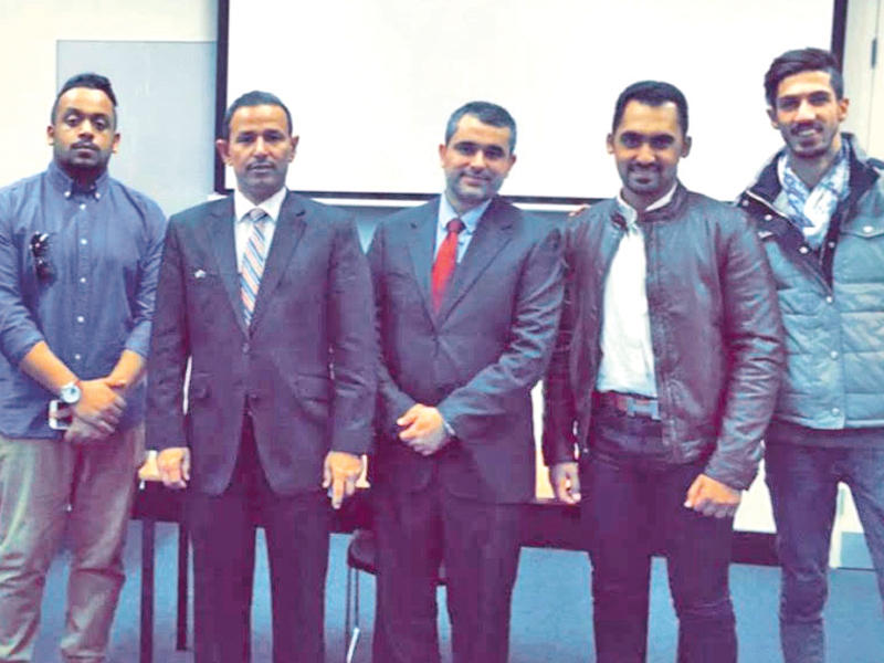  العجمي متوسطاً اتحاد طلبة أستراليا 