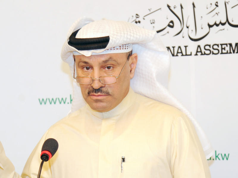 النائب محمد طنا