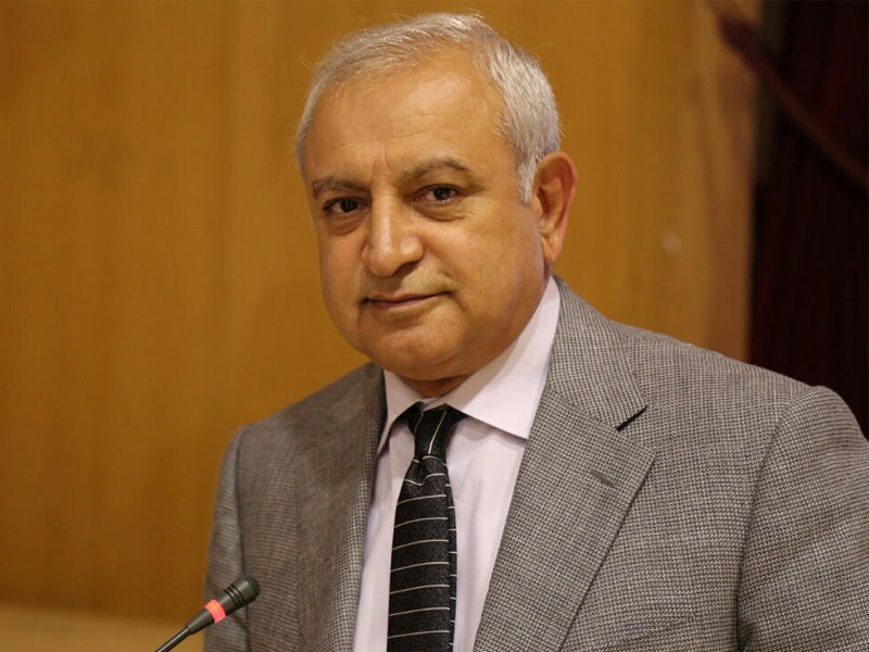  وزير التعليم العالي د. بدر العيسى