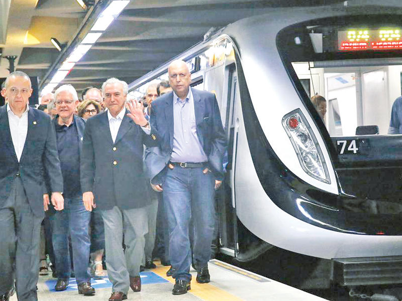 جانب من الافتتاح 