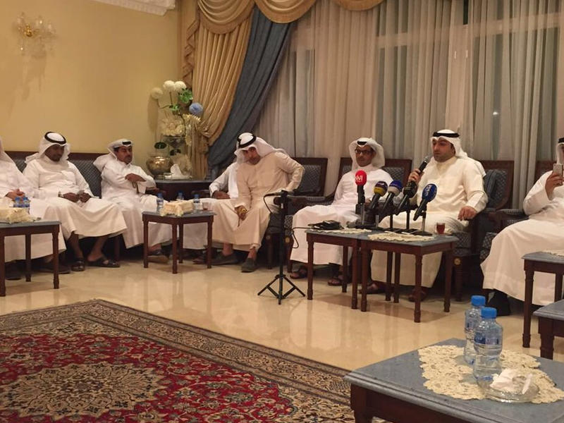 أبل خلال الندوة مساء أمس