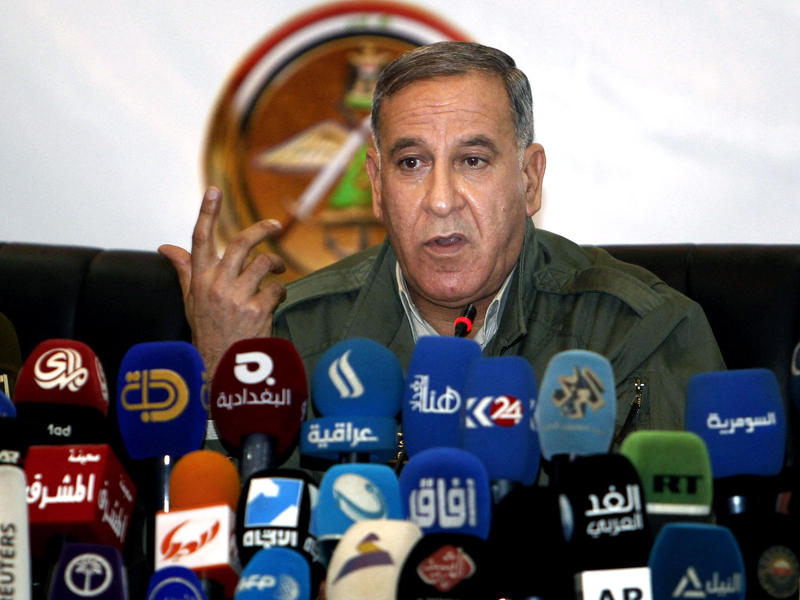 وزير الدفاع العراقي خالد العبيدي