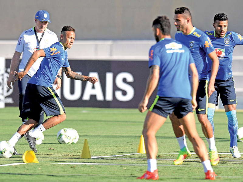 نيمار في تدريبات منتخب «السامبا»n