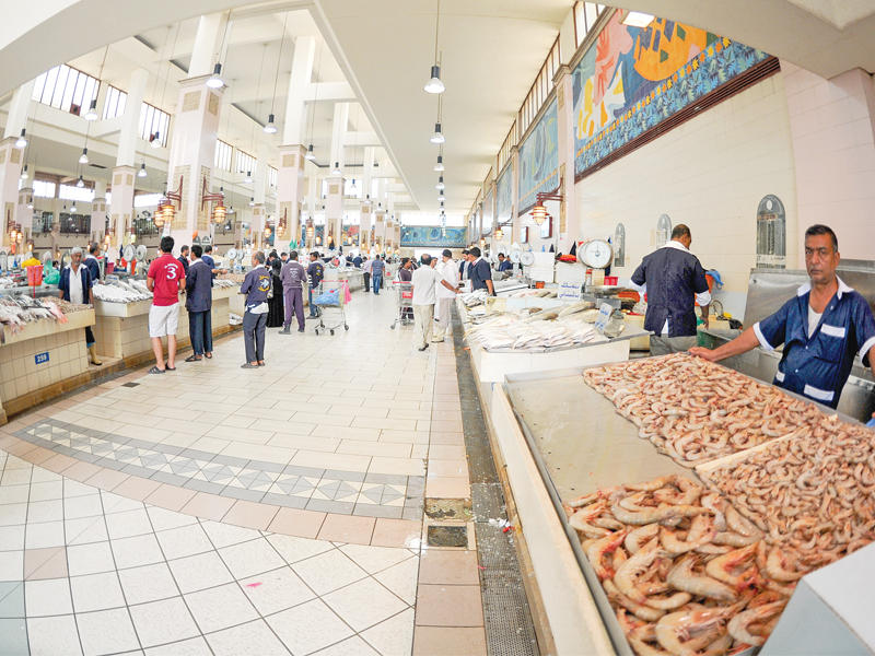 سوق السمك في «شرق»