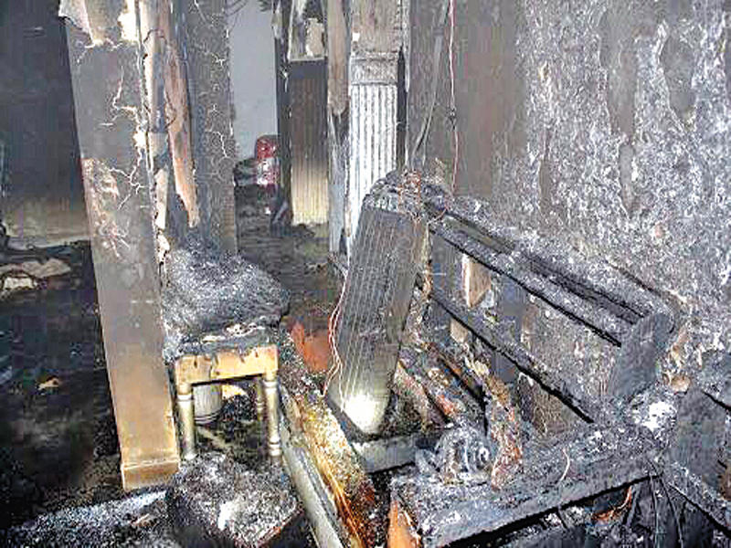 جانب من آثار الحريق في الصباحية