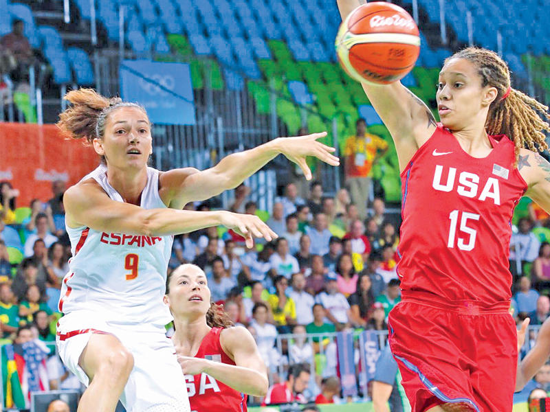 جانب من مواجهة سيدات اميركا واسبانيا