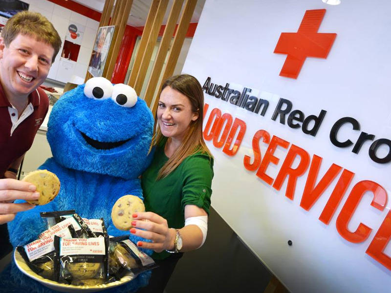إحدى حملات الصليب الأحمر الأسترالي التشجيعية على التبرع بالدم
