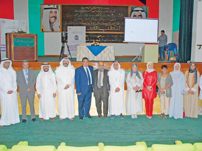 جانب من المشاركين في الحملة