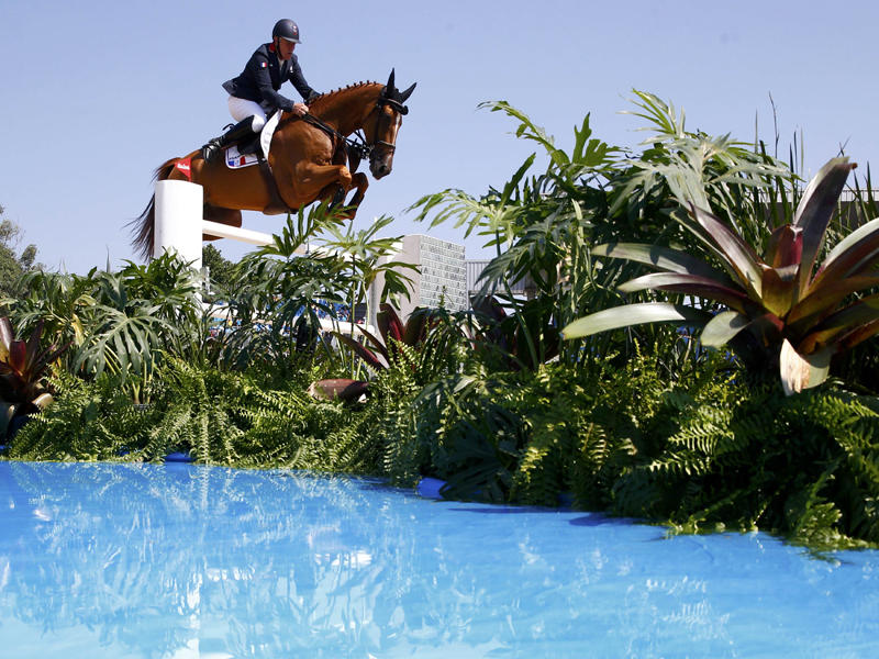 الفرنسي روجر خلال المنافسات