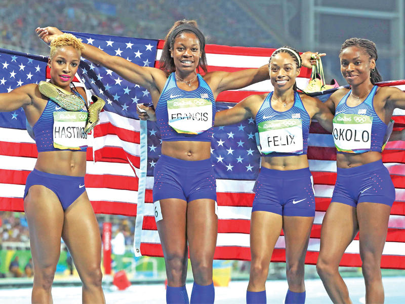 سيدات أميركا الفائزات بسباق التتابع 4 مرات 400م