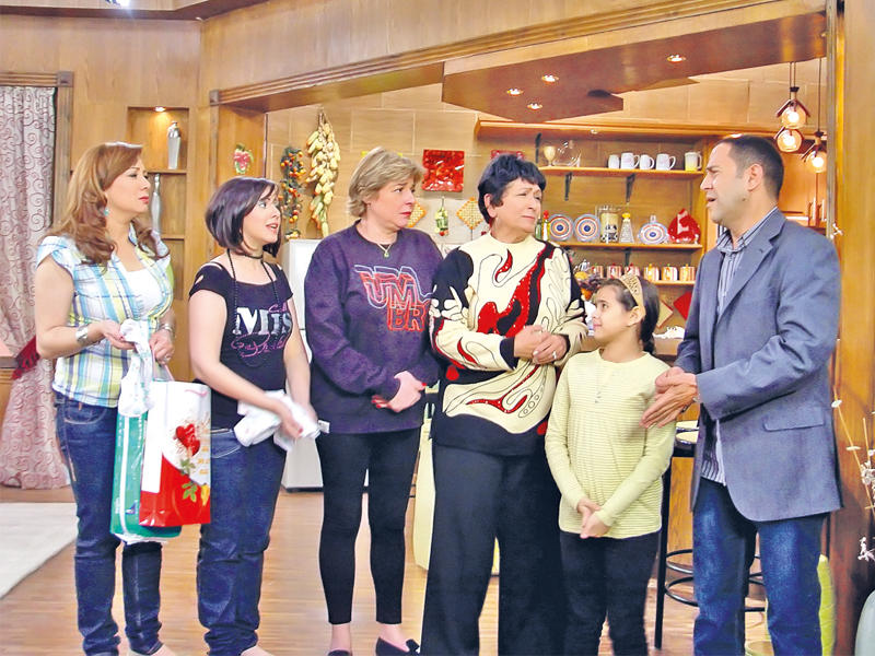 مشهد من «راجل وست ستات»n