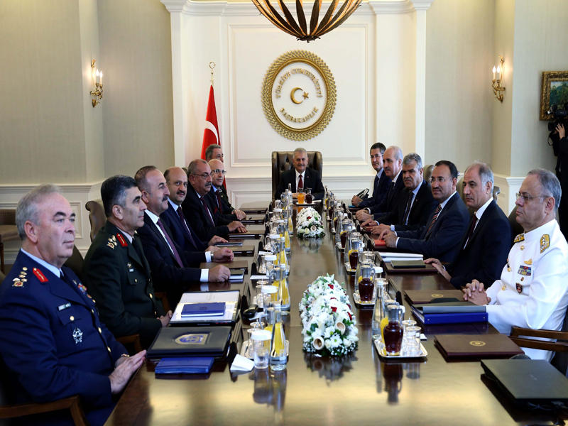 المجلس العسكري الأعلى يجتمع للمرة الثالثة خلال شهر