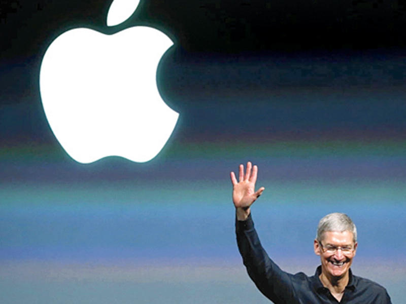 الرئيس التنفيذي لـ«ابل» توم كوك