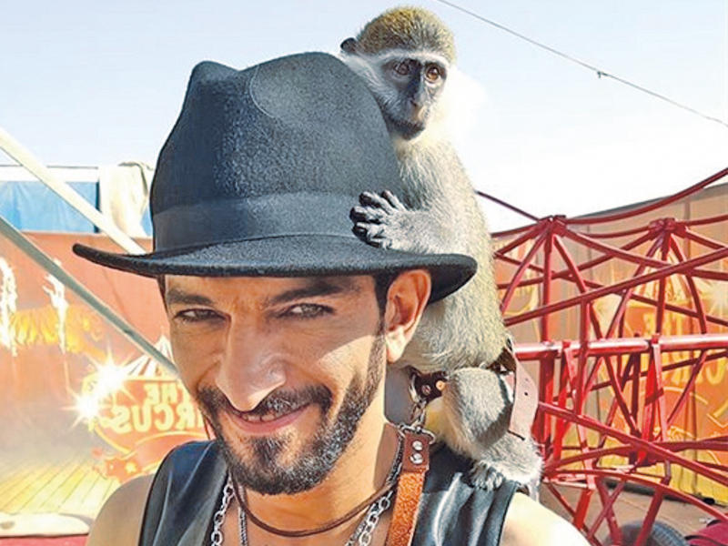 عمرو واكد في مشهد من الفيلم n