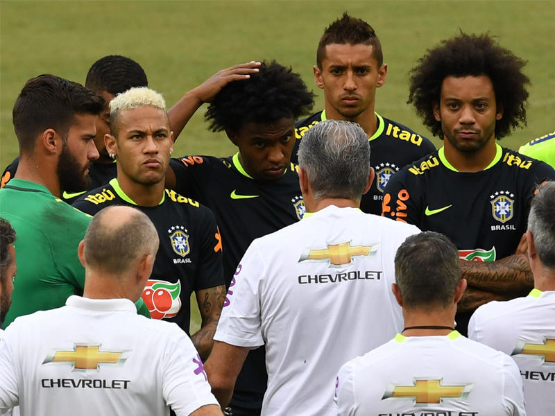 جانب من تمرينات المنتخب البرازيلي