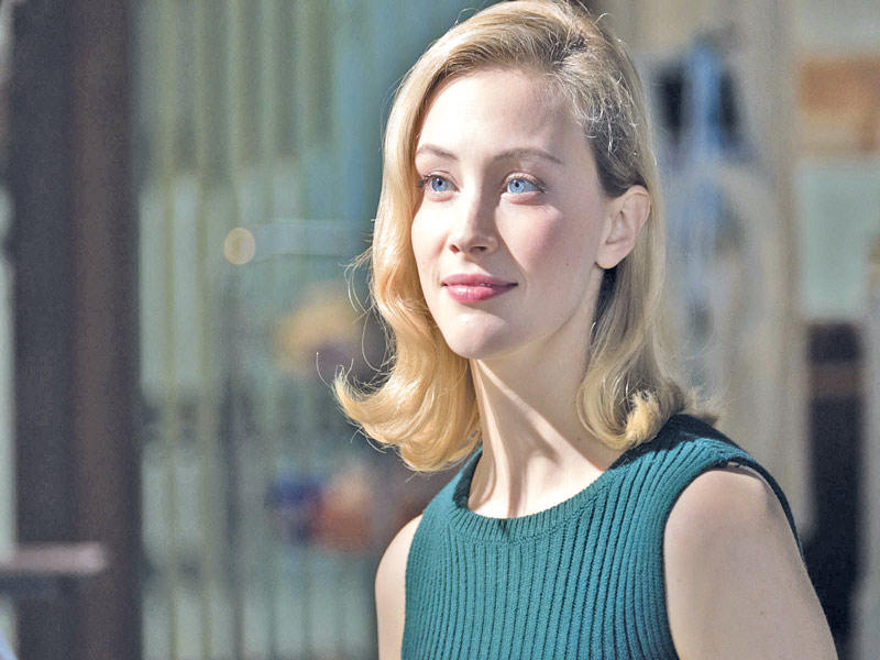 سارة غادون بدور ناتاليا