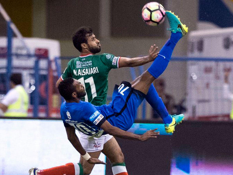 جانب من مباراة الاتفاق والهلال