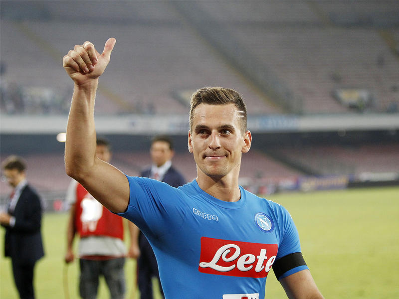 نجم نابولي الجديد البولندي أركاديوش ميليك