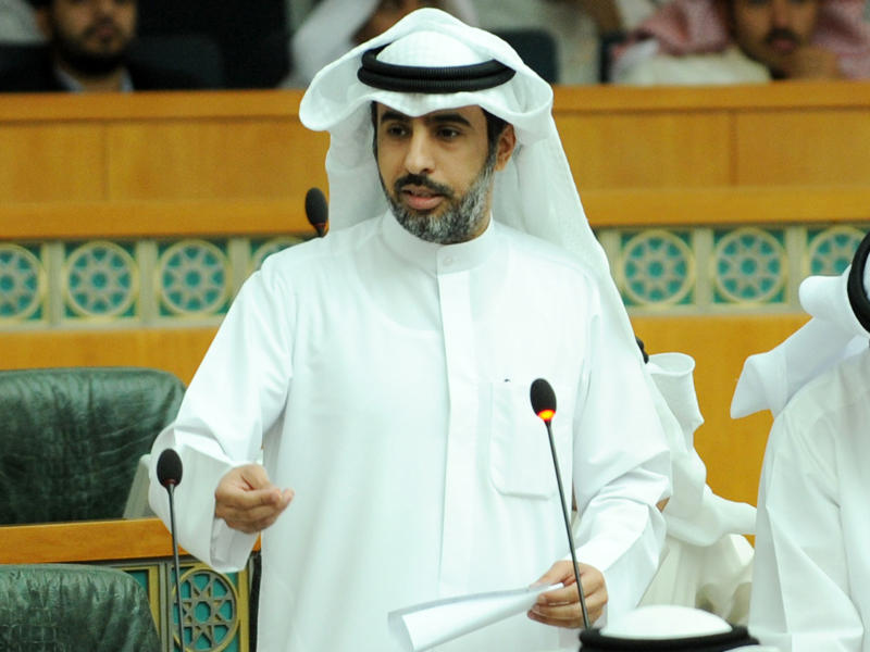 النائب علي الخميس