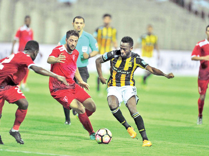 جانب من مباراة الاتحاد والوحدة