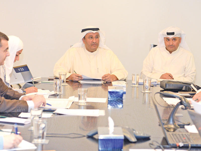 جانب من «العمومية» أمس