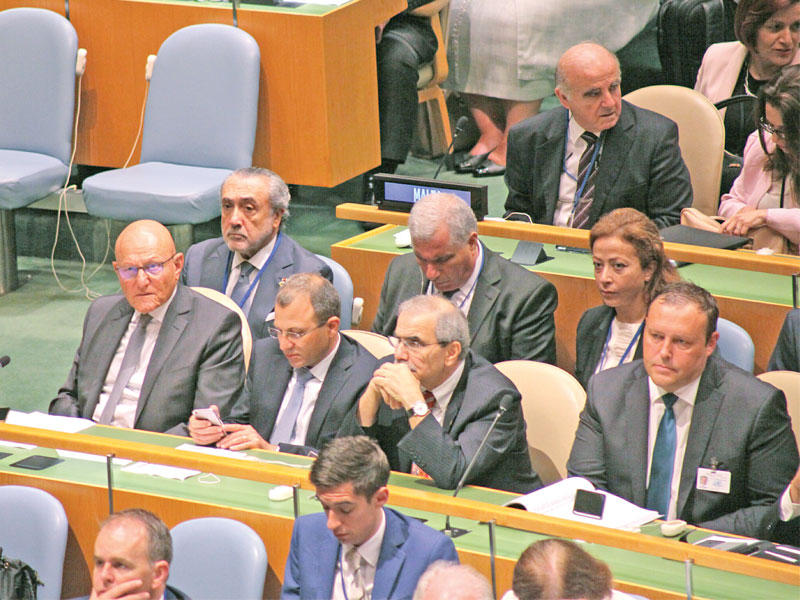 تمام سلام ووزير الخارجية جبران باسيل في الأمم المتحدة أمس ( دالاتي ونهرا)