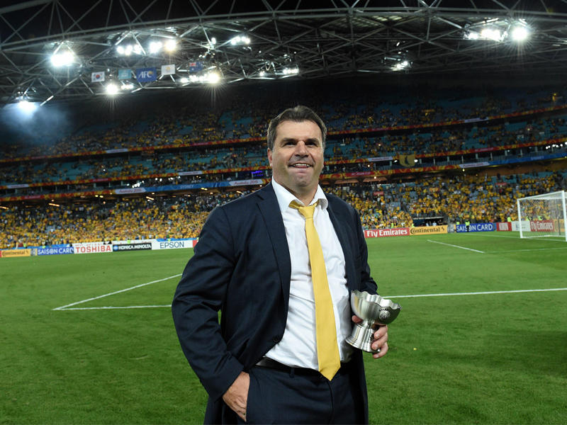 انج بوستيكوغلو