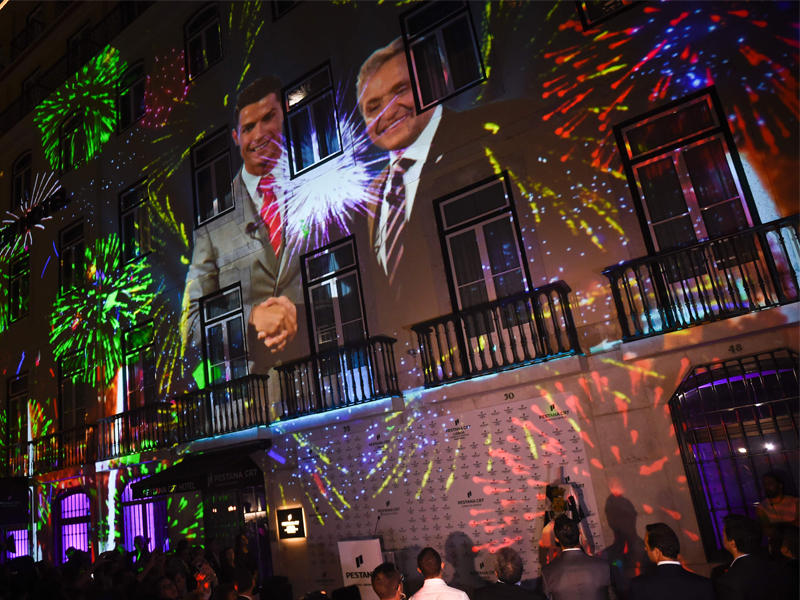 رونالدو خلال احتفال تدشين فندقه الجديد