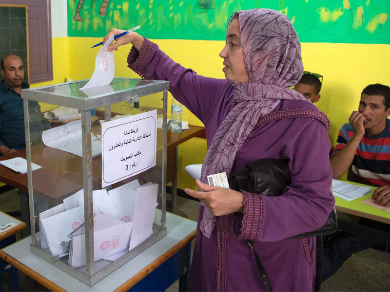 جانب من عملية الاقتراع